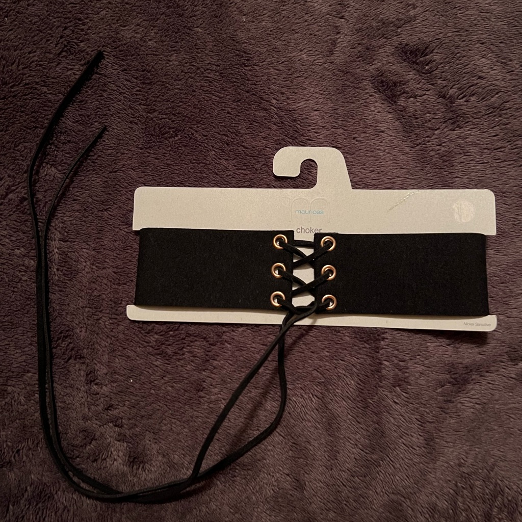 Choker Necklace